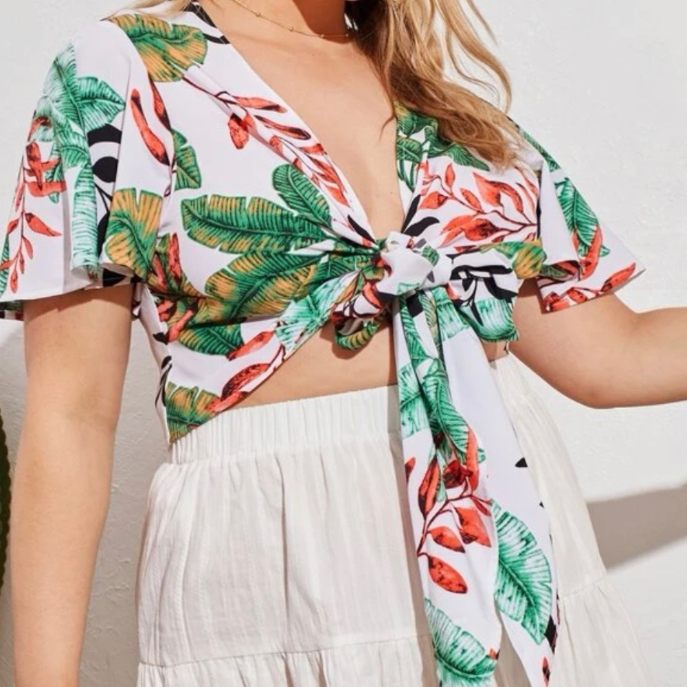 Floral Hawaiian tie crop top